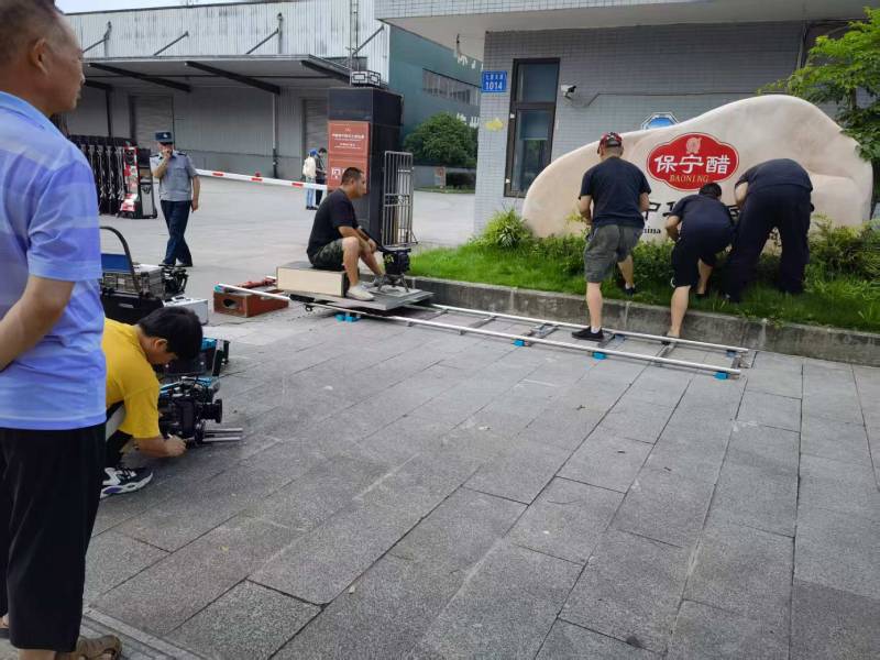 铜鼓县广告片拍摄公司核心优势：全流程服务，让品牌广告片省心更出彩