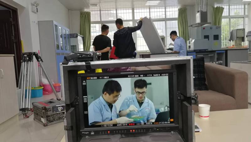 元宇宙搭台唱戏，铜鼓县广告片拍摄公司抢滩虚拟世界首支舞